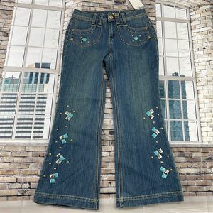 NWT Women’s Blue Identity Blue Stoned Detailed Stretchy Denim Jean (6P) FQ24